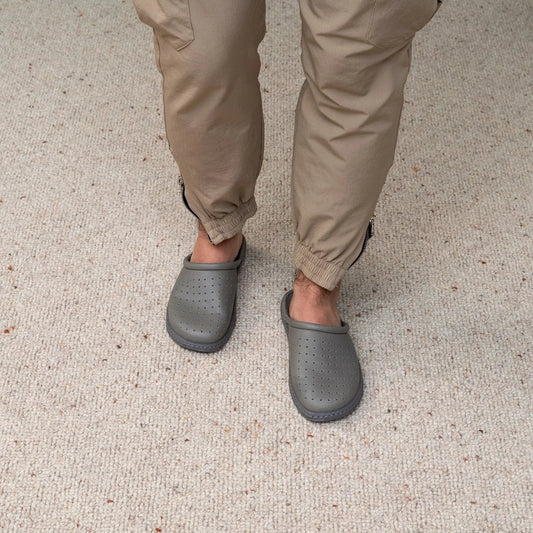 DrLuigi® Orthopedic Slippers for Men - Comfortable Medical Footwear Grey Leather drluigi