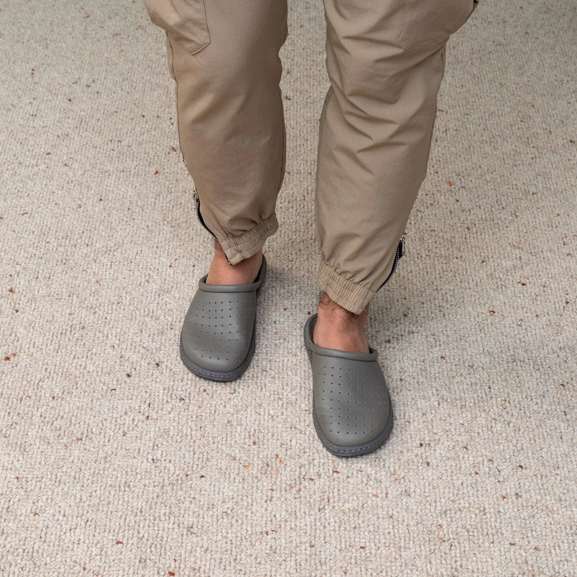 DrLuigi® Orthopedic Slippers for Men - Comfortable Medical Footwear Grey Leather drluigi