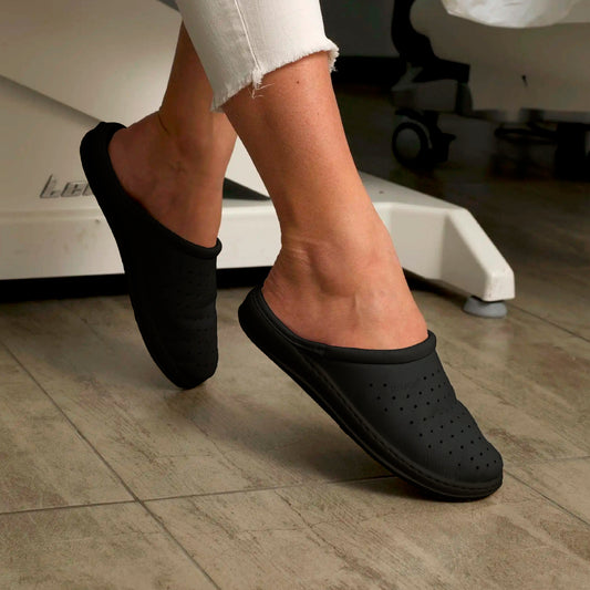 DrLuigi® Orthopedic Clogs for Women - Comfortable Medical Footwear Black Leather